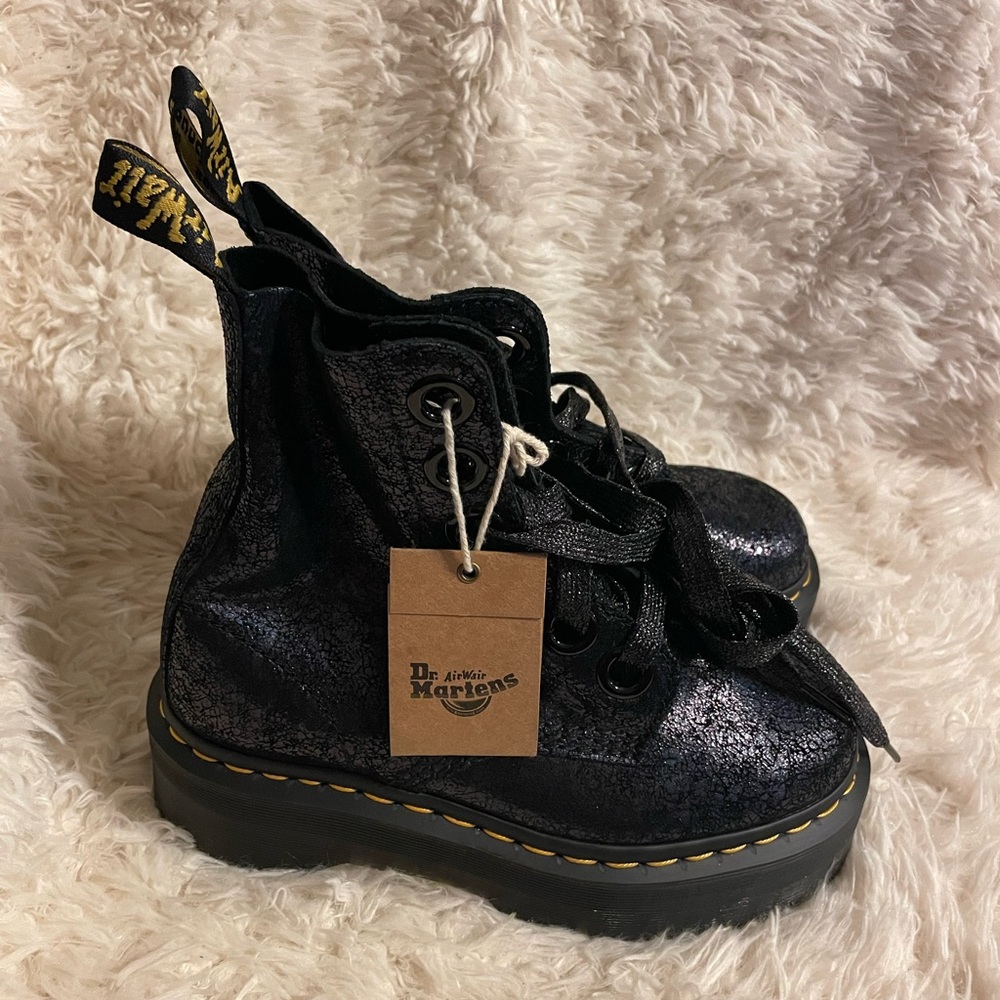 doc martens molly quad retro